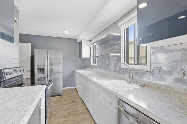 2115 Marquis Road, Golden Valley, MN 55427