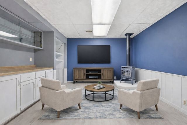 2115 Marquis Road, Golden Valley, MN 55427