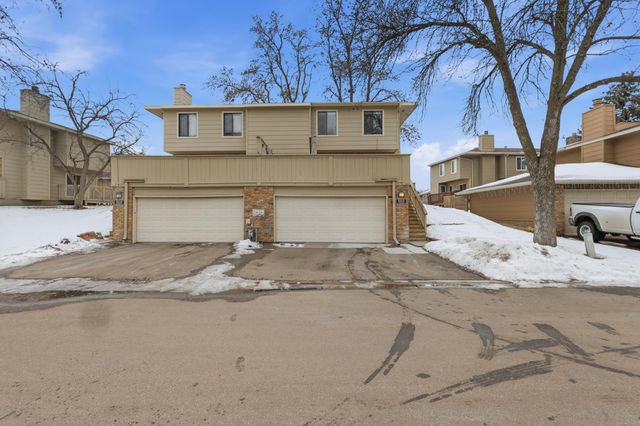 2115 Marquis Road, Golden Valley, MN 55427