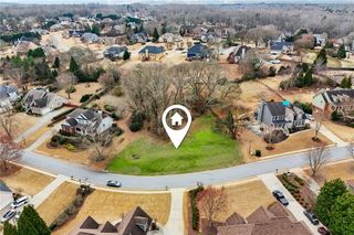 693 Reece Drive, Hoschton, GA 30548
