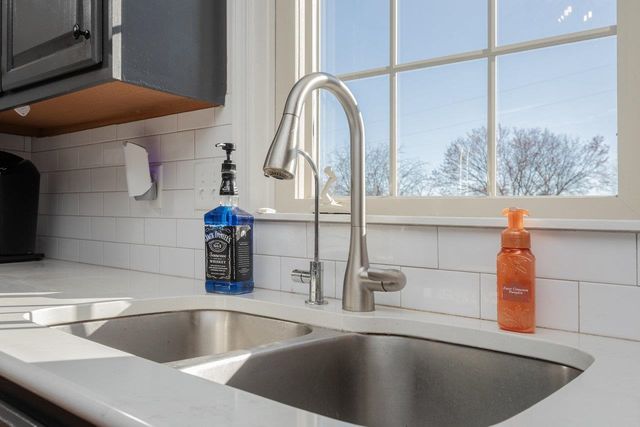 219 NORTHVIEW DR, Dayton, VA 22821