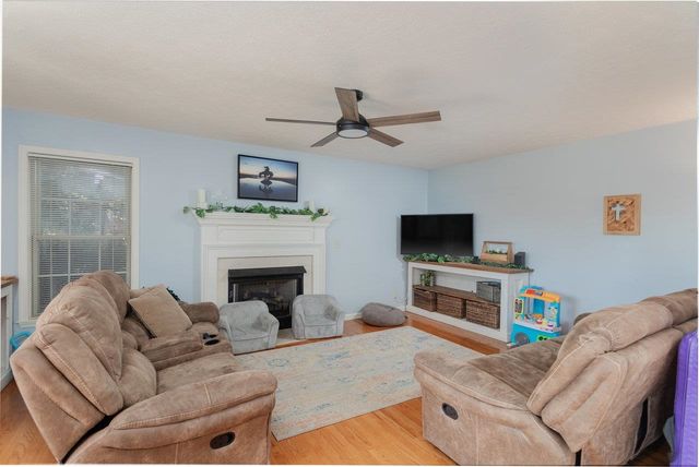 219 NORTHVIEW DR, Dayton, VA 22821