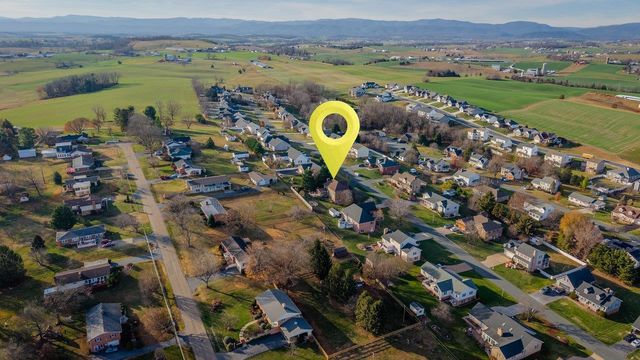 219 NORTHVIEW DR, Dayton, VA 22821