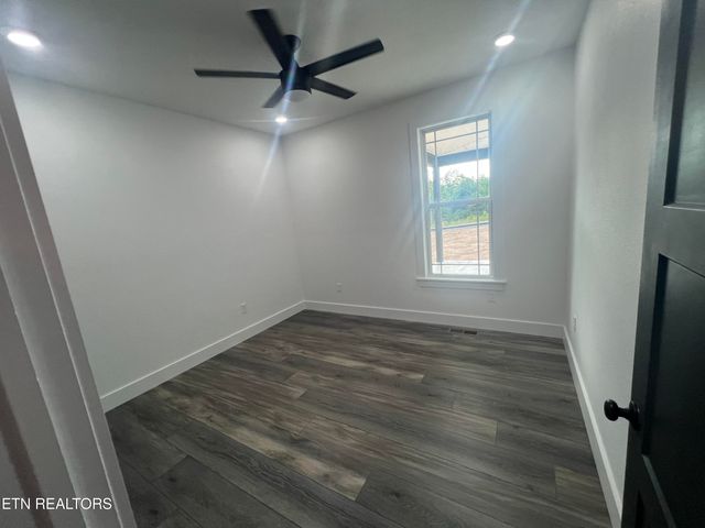 950 ELB Private Drive, Huntsville, TN 37756