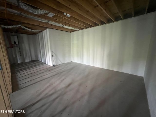 950 ELB Private Drive, Huntsville, TN 37756