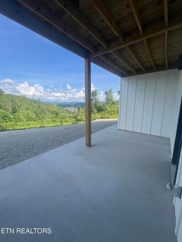 950 ELB Private Drive, Huntsville, TN 37756