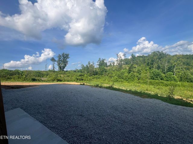 950 ELB Private Drive, Huntsville, TN 37756