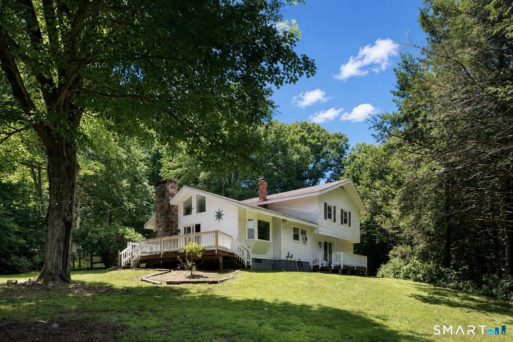 120 Moore Avenue, Winchester, CT 06098