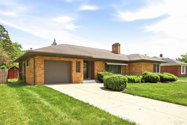 2016 Handley Street, Saginaw, MI 48602