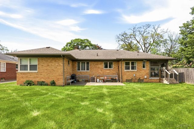 2016 Handley Street, Saginaw, MI 48602