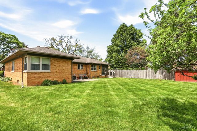 2016 Handley Street, Saginaw, MI 48602
