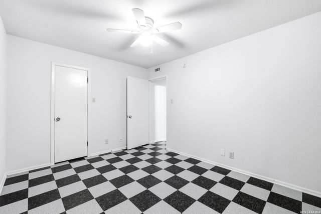 3407 SUGARHILL DR, San Antonio, TX 78230