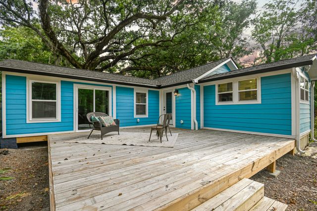 1126 Berkeley Street, Hanahan, SC 29410