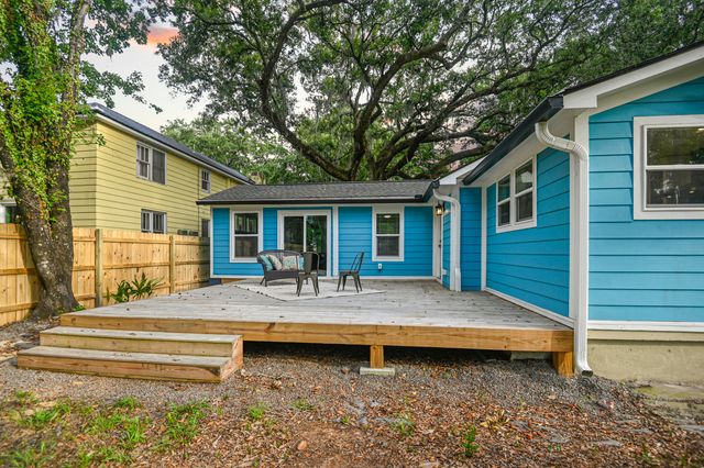 1126 Berkeley Street, Hanahan, SC 29410