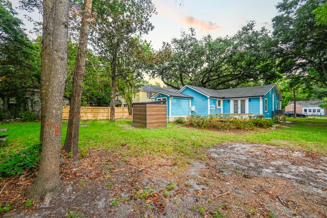 1126 Berkeley Street, Hanahan, SC 29410