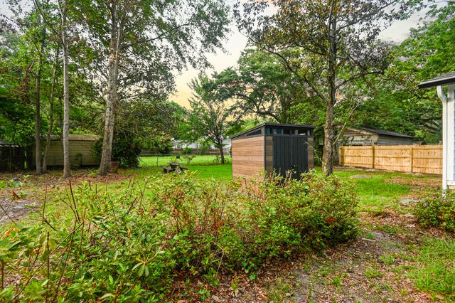 1126 Berkeley Street, Hanahan, SC 29410