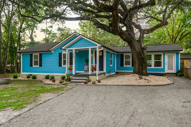 1126 Berkeley Street, Hanahan, SC 29410