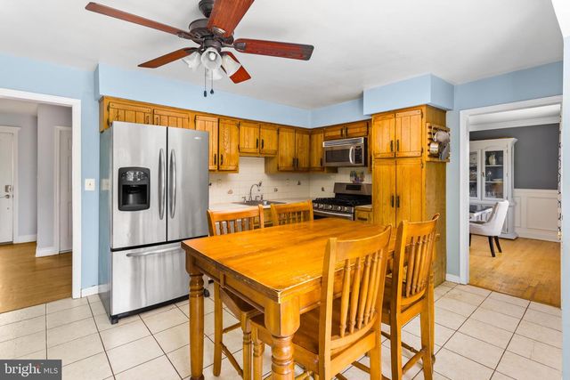 14 INDEPENDENCE DR, Bordentown, NJ 08505
