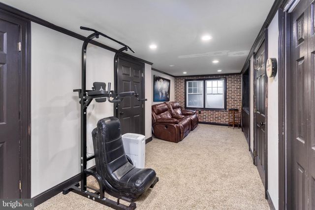 14 INDEPENDENCE DR, Bordentown, NJ 08505