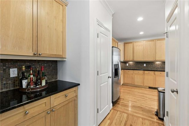 1508 Whitehead Bluff NW, Atlanta, GA 30318