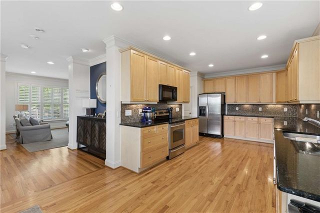 1508 Whitehead Bluff NW, Atlanta, GA 30318