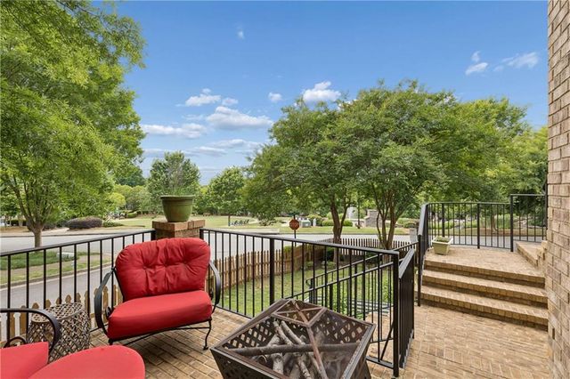 1508 Whitehead Bluff NW, Atlanta, GA 30318