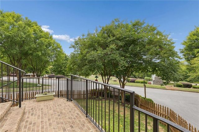 1508 Whitehead Bluff NW, Atlanta, GA 30318