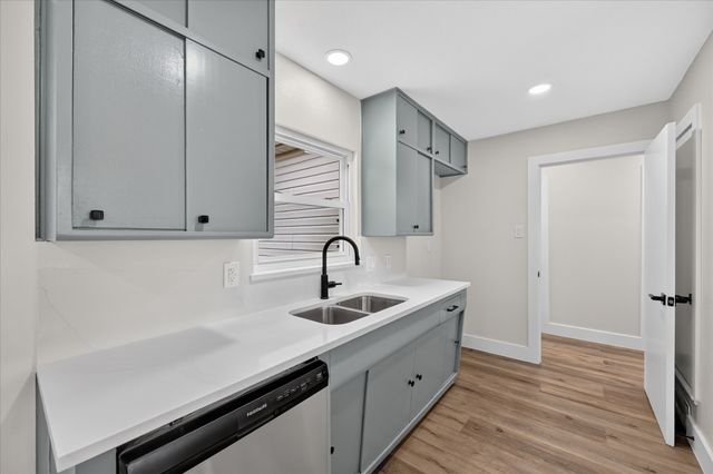 2323 Morgan Street, Irving, TX 75062