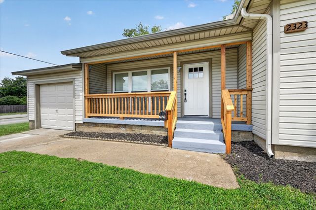 2323 Morgan Street, Irving, TX 75062