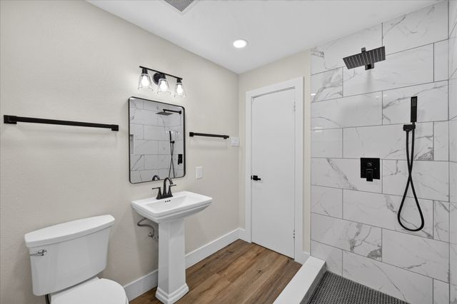 2323 Morgan Street, Irving, TX 75062