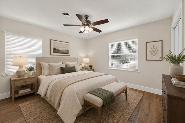 2323 Morgan Street, Irving, TX 75062