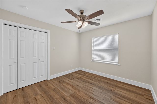2323 Morgan Street, Irving, TX 75062