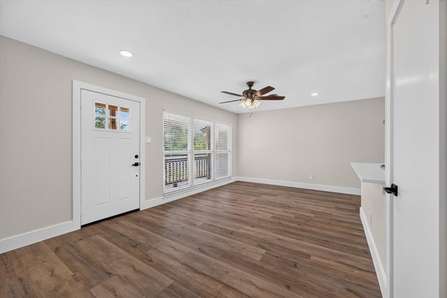 2323 Morgan Street, Irving, TX 75062