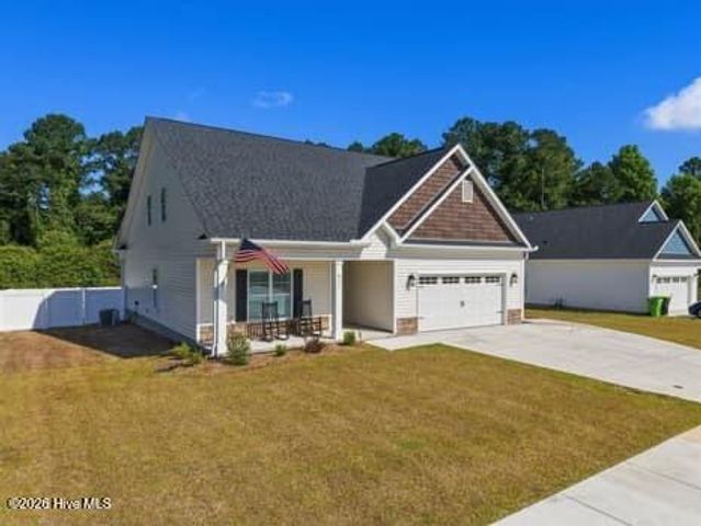 821 Fairway Road, Ayden, NC 28513