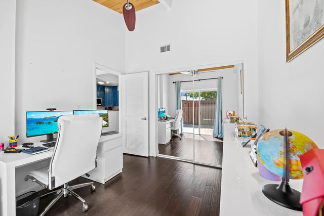 219 NE 17th Avenue, Fort Lauderdale, FL 33301