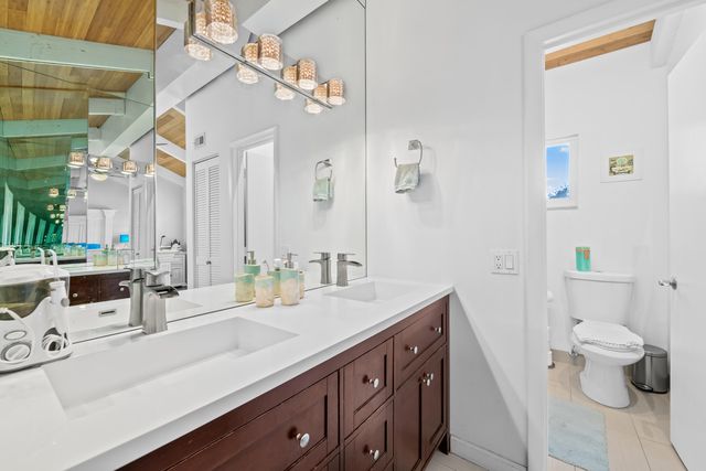 219 NE 17th Avenue, Fort Lauderdale, FL 33301