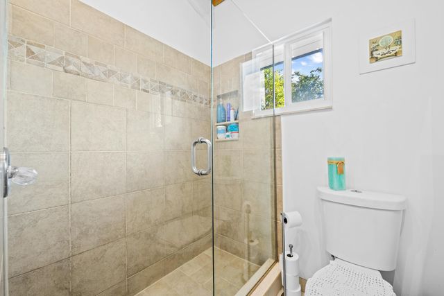 219 NE 17th Avenue, Fort Lauderdale, FL 33301