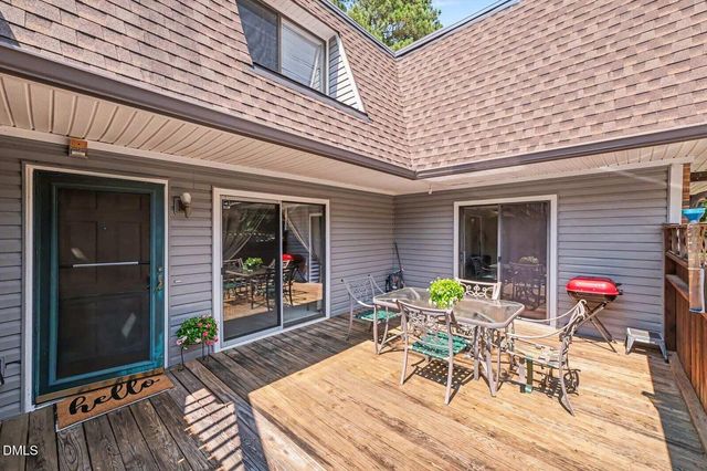 268 Summerwalk Circle, Chapel Hill, NC 27517