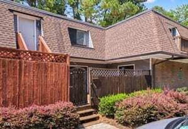 268 Summerwalk Circle, Chapel Hill, NC 27517