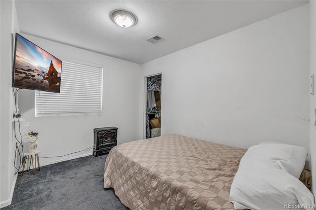 4335 Lyndenwood Point, Highlands Ranch, CO 80130