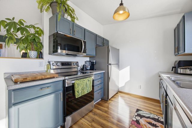 5980 24th Street S, Fargo, ND 58104