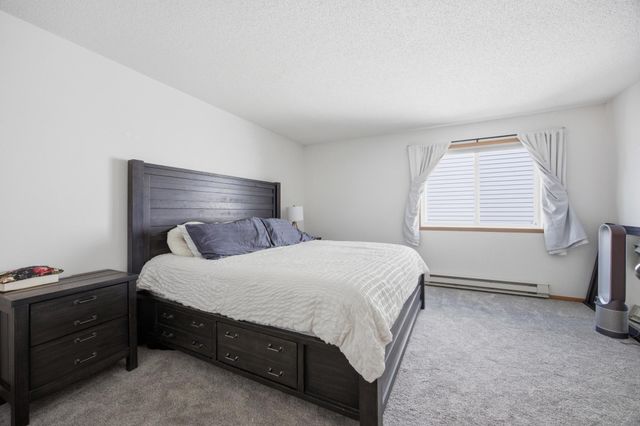 5980 24th Street S, Fargo, ND 58104