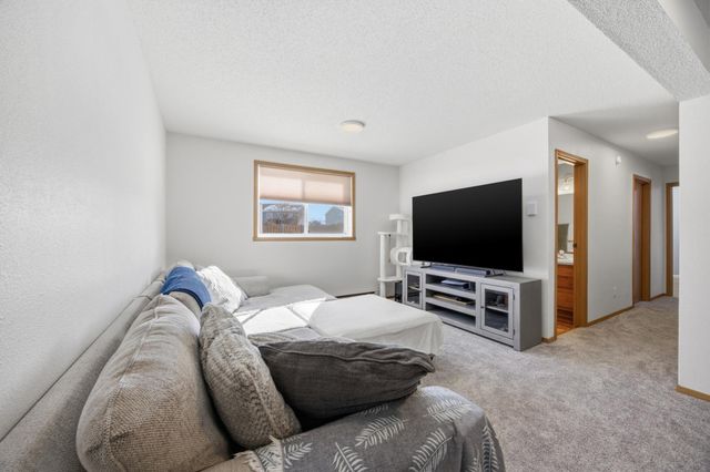 5980 24th Street S, Fargo, ND 58104