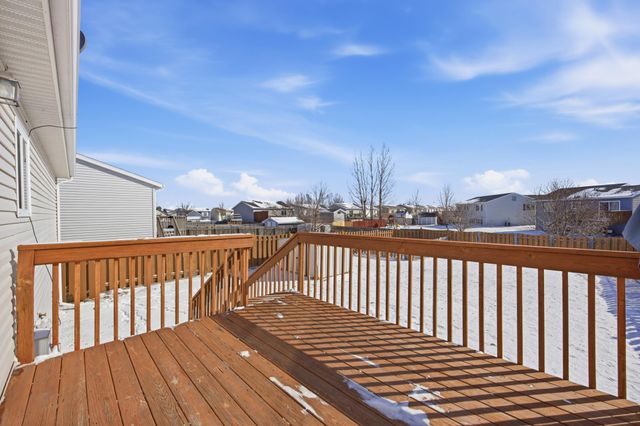 5980 24th Street S, Fargo, ND 58104