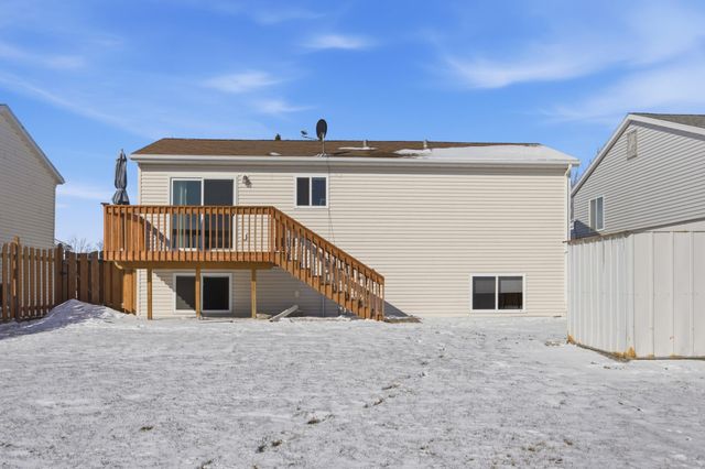 5980 24th Street S, Fargo, ND 58104