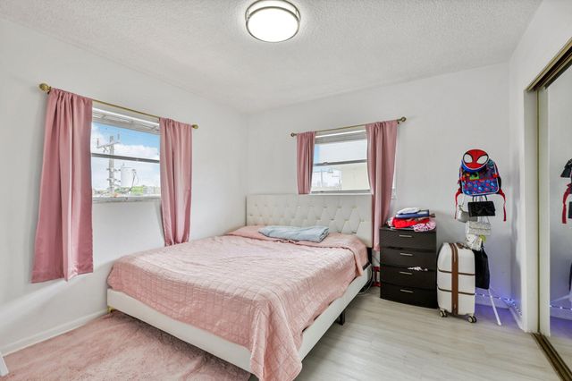 1735 NE 164th Street F-304, North Miami Beach, FL 33162