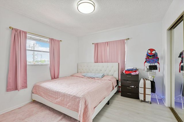 1735 NE 164th Street F-304, North Miami Beach, FL 33162