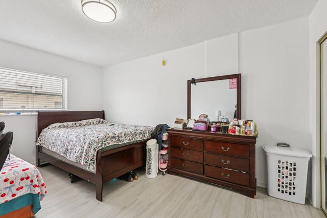 1735 NE 164th Street F-304, North Miami Beach, FL 33162