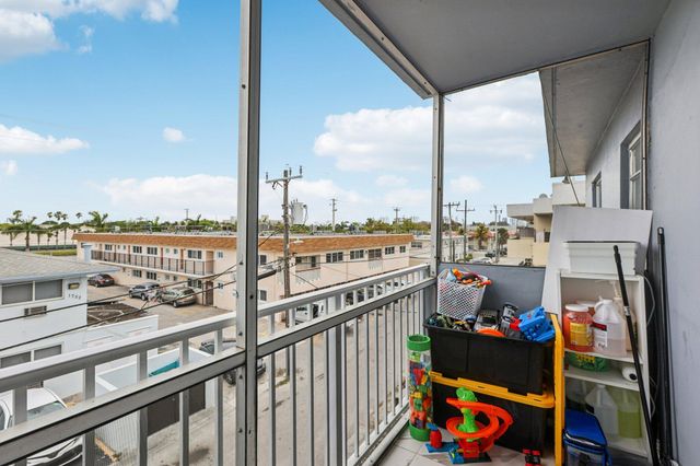 1735 NE 164th Street F-304, North Miami Beach, FL 33162