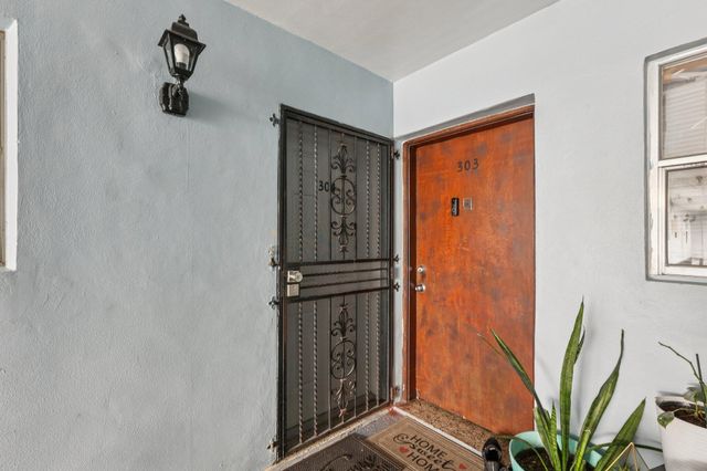 1735 NE 164th Street F-304, North Miami Beach, FL 33162